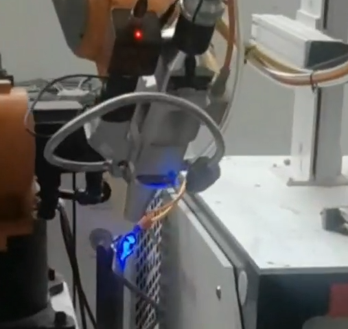 机器人激光焊接
